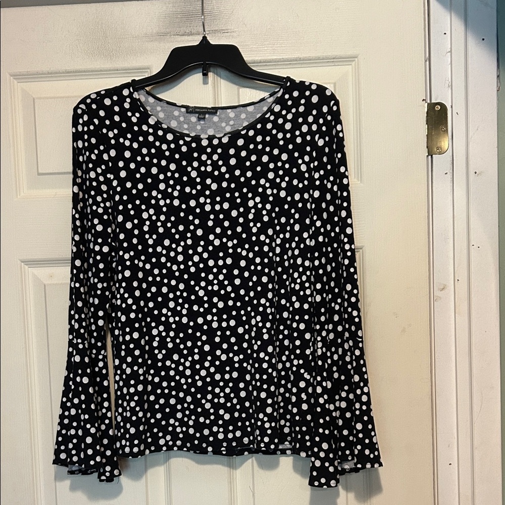Adrianna Papell Long Sleeve Black and White Polka Dot Blouse Size Large